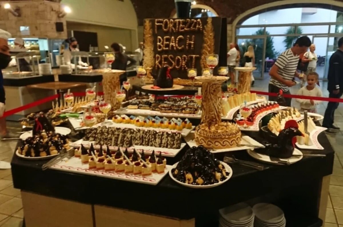    Волгоградцы спустили на еду в кафе и ресторанах 6,1 млрд рублей