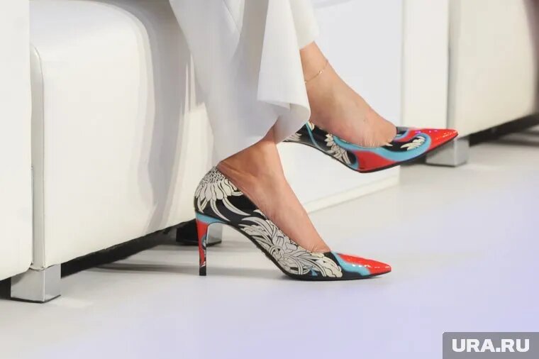 Три девушки выиграли региональный этап конкурса «Мисс Офис». Фото: Вадим Ахметов © URA.RU