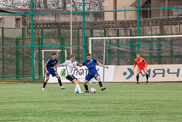 Футбольный клуб «Тверь» проиграл в Великих Луках