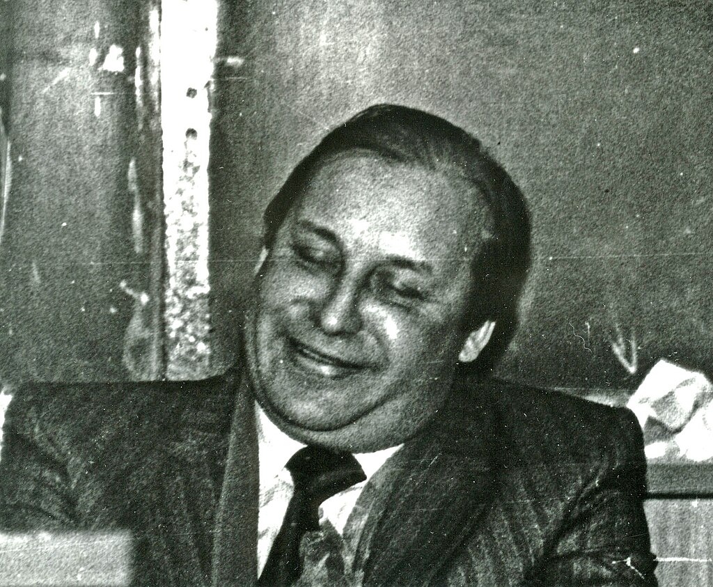 Владислав Александрович Иванов советский и российский учёный, доктор технических наук, изобретатель, предложивший метод и обозначивший основные принципы магнитно-резонансной томографии задолго до начала её развития.