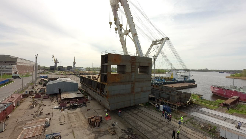 Началась активная фаза строительства плавучего дока "Владимир Емельянов" проекта 24012 / Фото: "Объединенная судостроительная корпорация"  📷
