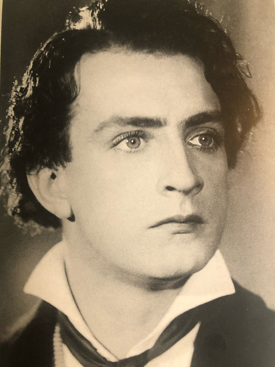 Игорь Дмитриев. Пробы на Овода