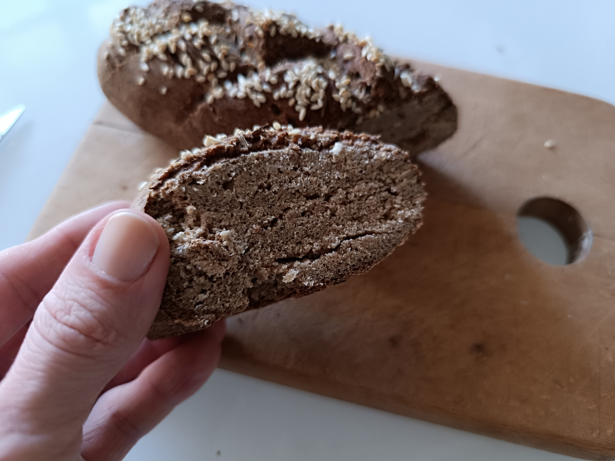 Хлеб из чечевицы, нутовой и ржаной муки