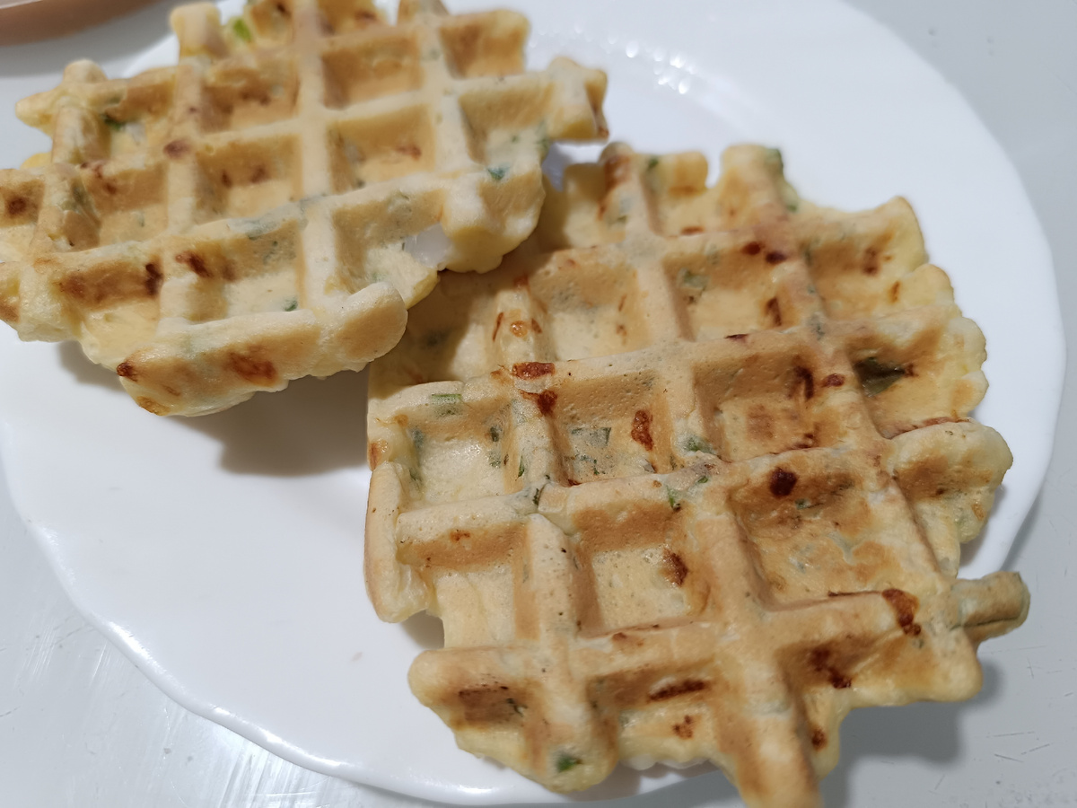 Вафель много не бывает)) 