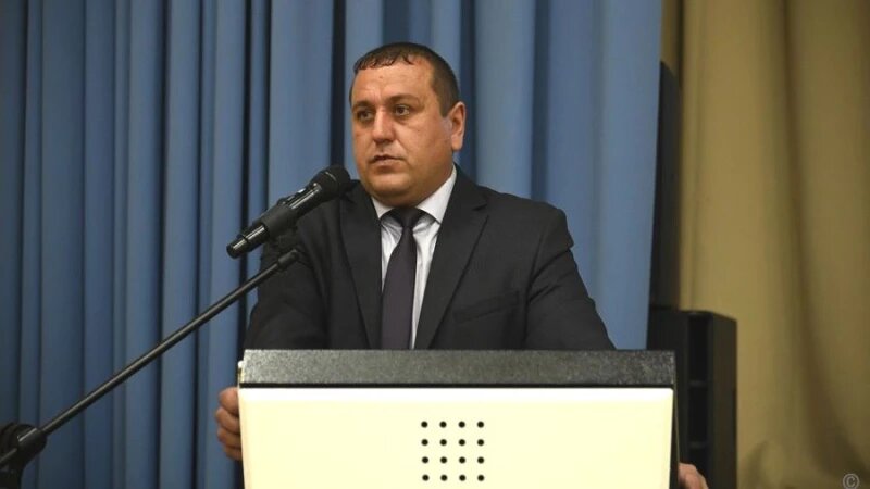     Александр Шнайдер, директор барнаульской школы №136. Фото предоставлено пресс-службой Администрации Барнаула.