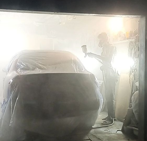 Можно ли покрасить авто "в гаражах" в два раза дешевле и не потерять в качестве? Что важно знать, чтобы не пришлось платить дважды