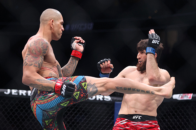    Алекс Перейра против Магомеда Анкалаева. Getty Images