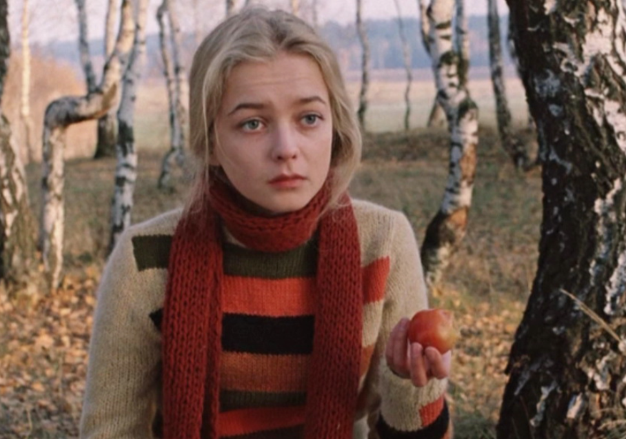 Наталья Вавилова, кадр из фильма "Москва слезам не верит"