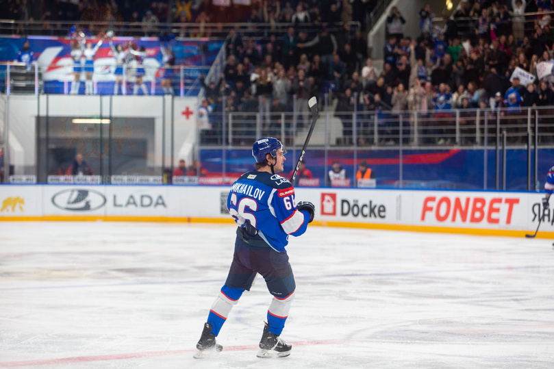     Автор первого хет-трика "Лады" в КХЛ Никита Михайлов. Фото: Андрей Холмов/ХК "Лада"