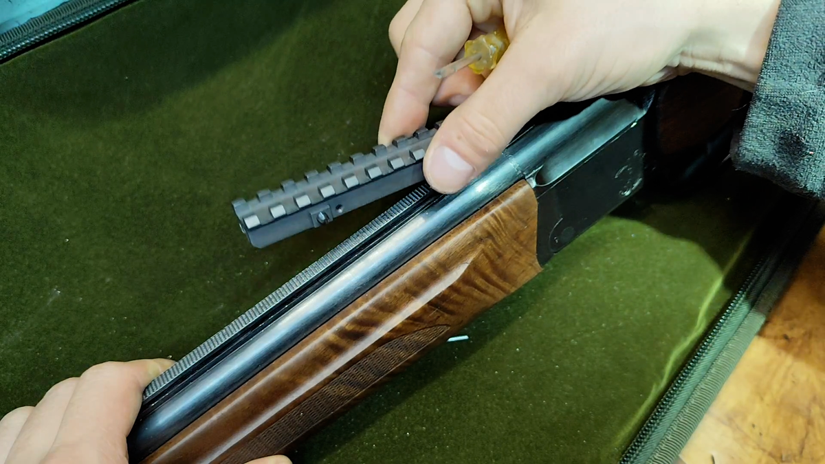 Планка названия - "Мвжи" цифры не помню. Единственный момент по ней, так это длина, если никаких допов не планируется, то можно короче переходящую планку.