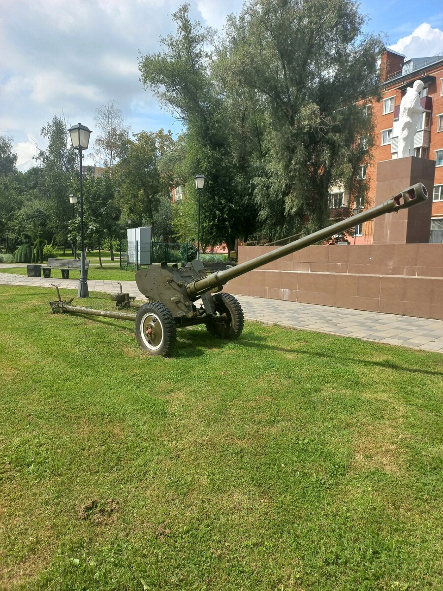 76-мм дивизионная пушка образца 1942 года 