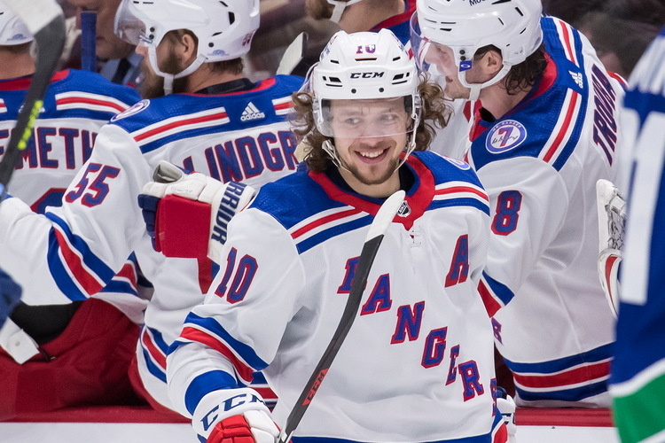    Артемий Панарин / фото: Darryl Dyck, globallookpress.com