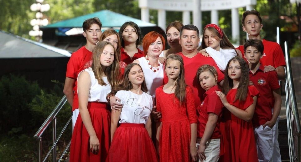    Приемная семья Еркулевых / Министерство социального развития Московской области