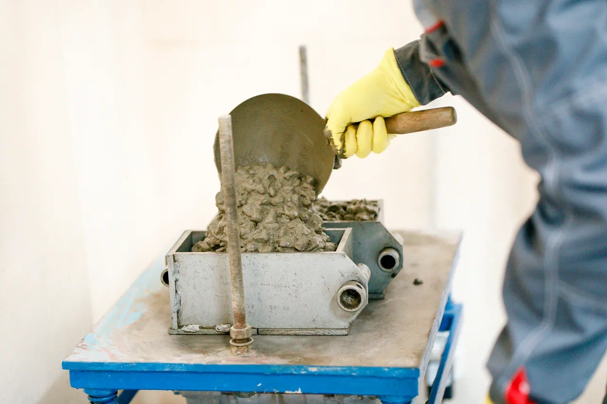 Заливка формы для проверки на сжатие.