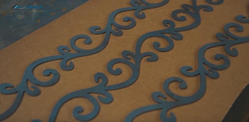 Детали ворот, вырезанные лазером