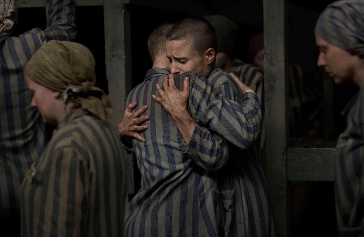 «Татуировщик из Освенцима» (The Tattooist of Auschwitz) Великобритания, США, 2024