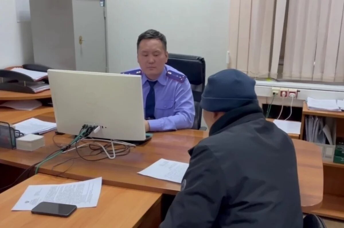    Мужчину, напавшего на учителя в Якутске, будут судить