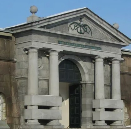 Невские ворота Петропавловской крепости