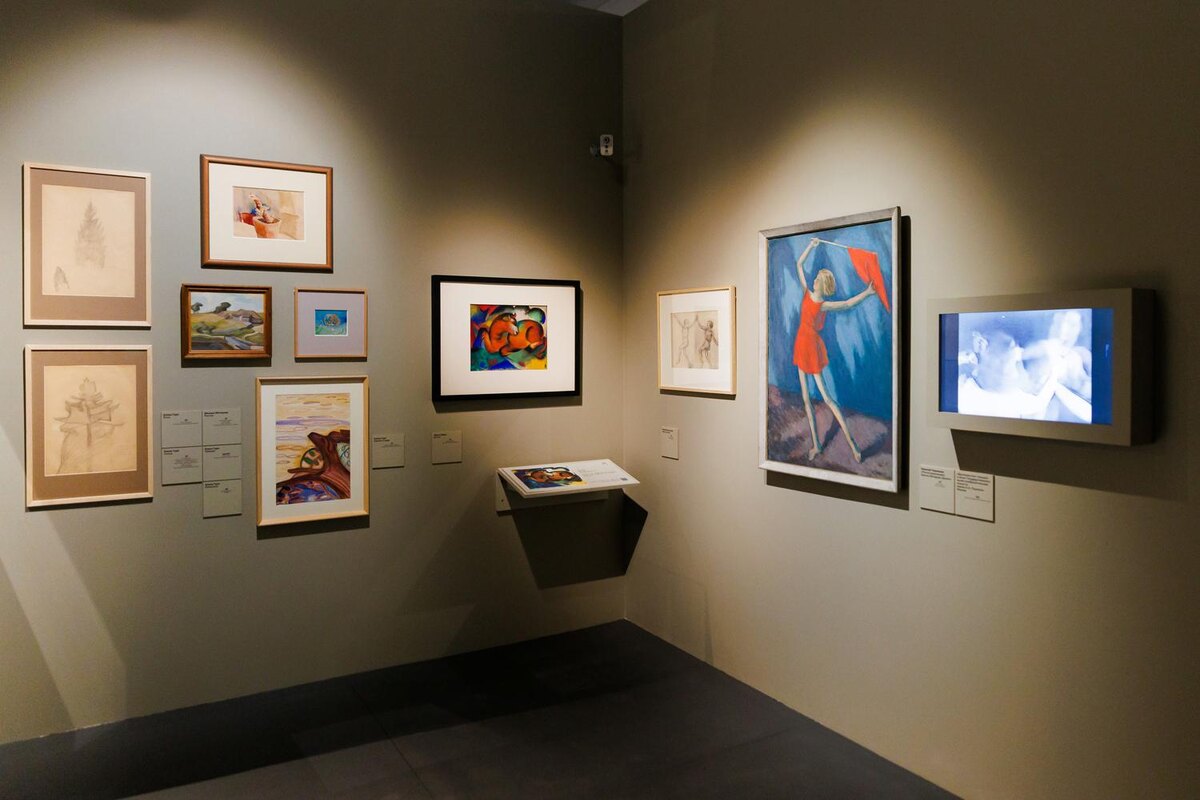 пресс-служба📷Экспозиция выставки «Танец ХХ века. Матисс, Малевич, Дягилев, Кандинский и другие»