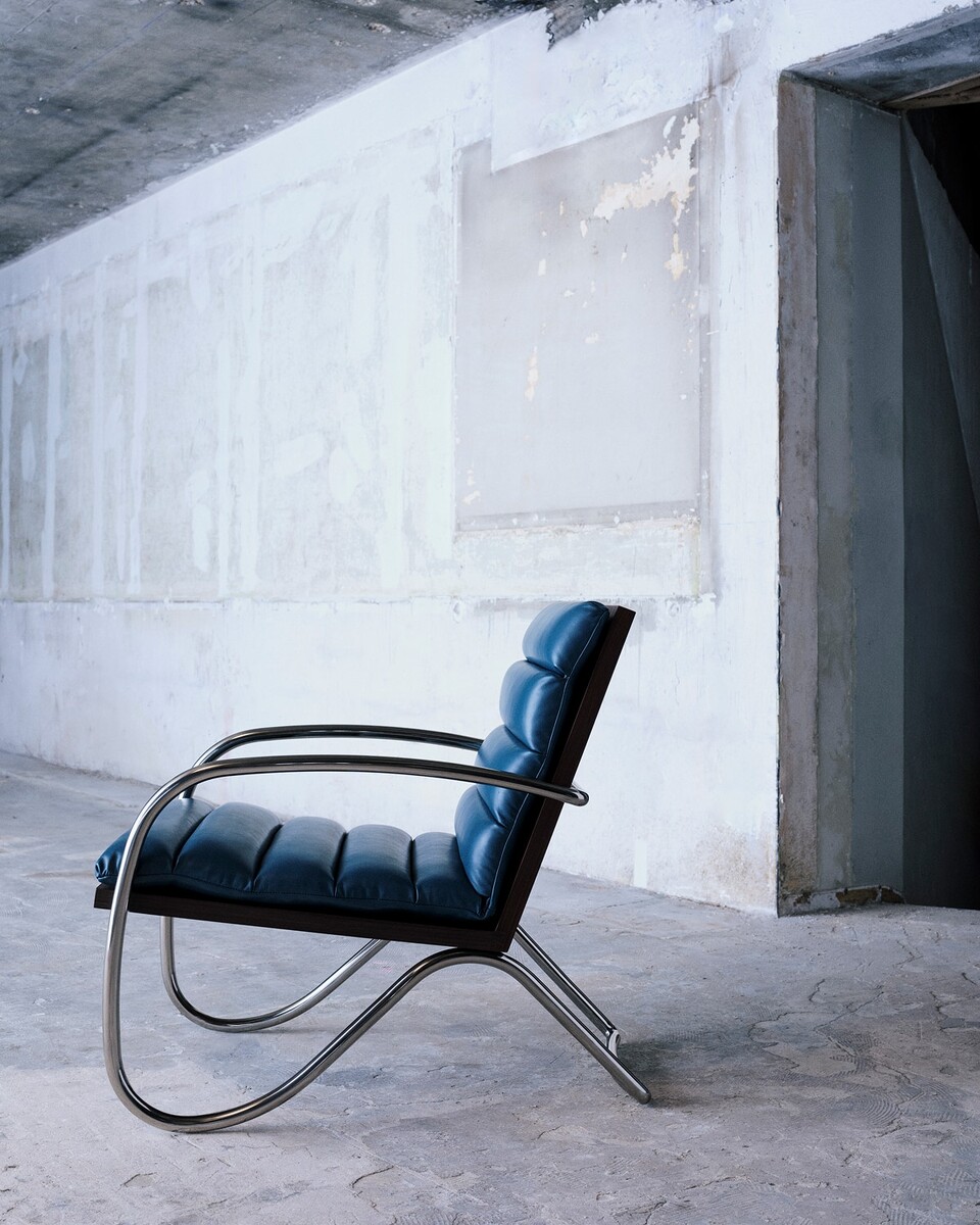    Saint Laurent, Prada и Miu Miu. Чем запомнилась выставка Salone del Mobile 2025. Выбор BURO. (фото 1)