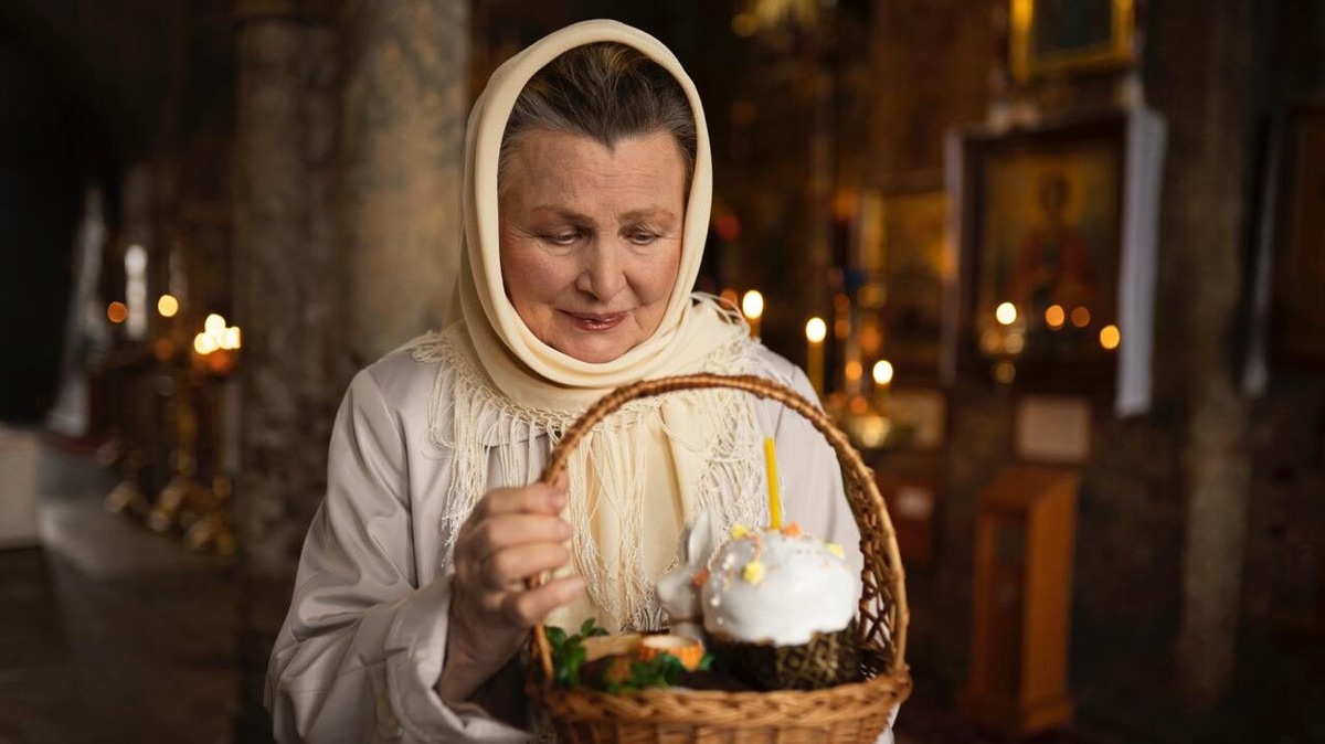    Не знаете, какой кулич лучше выбрать? Посмотрите на этикетку. Фото: Freepik