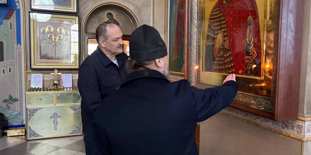 Сергей Меликов осмотрел ход работ в Свято-Успенском кафедральном соборе