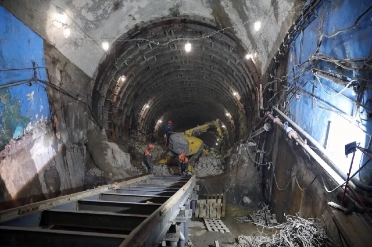    В Петербурге до 2035 года собираются открыть 16 новых станций метро