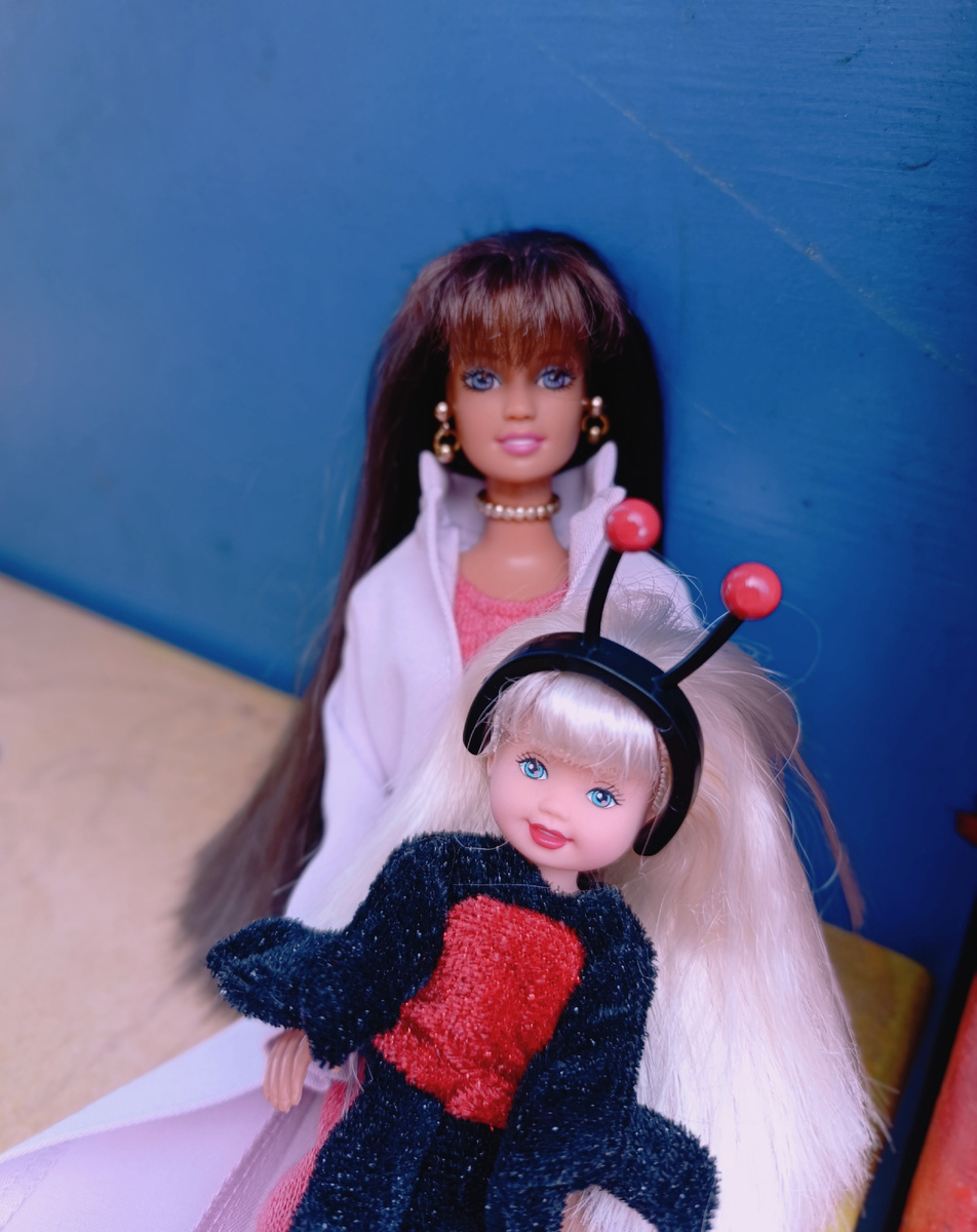 Barbie Teresa Pearl beach и Kelly Halloween as spider 🕷️