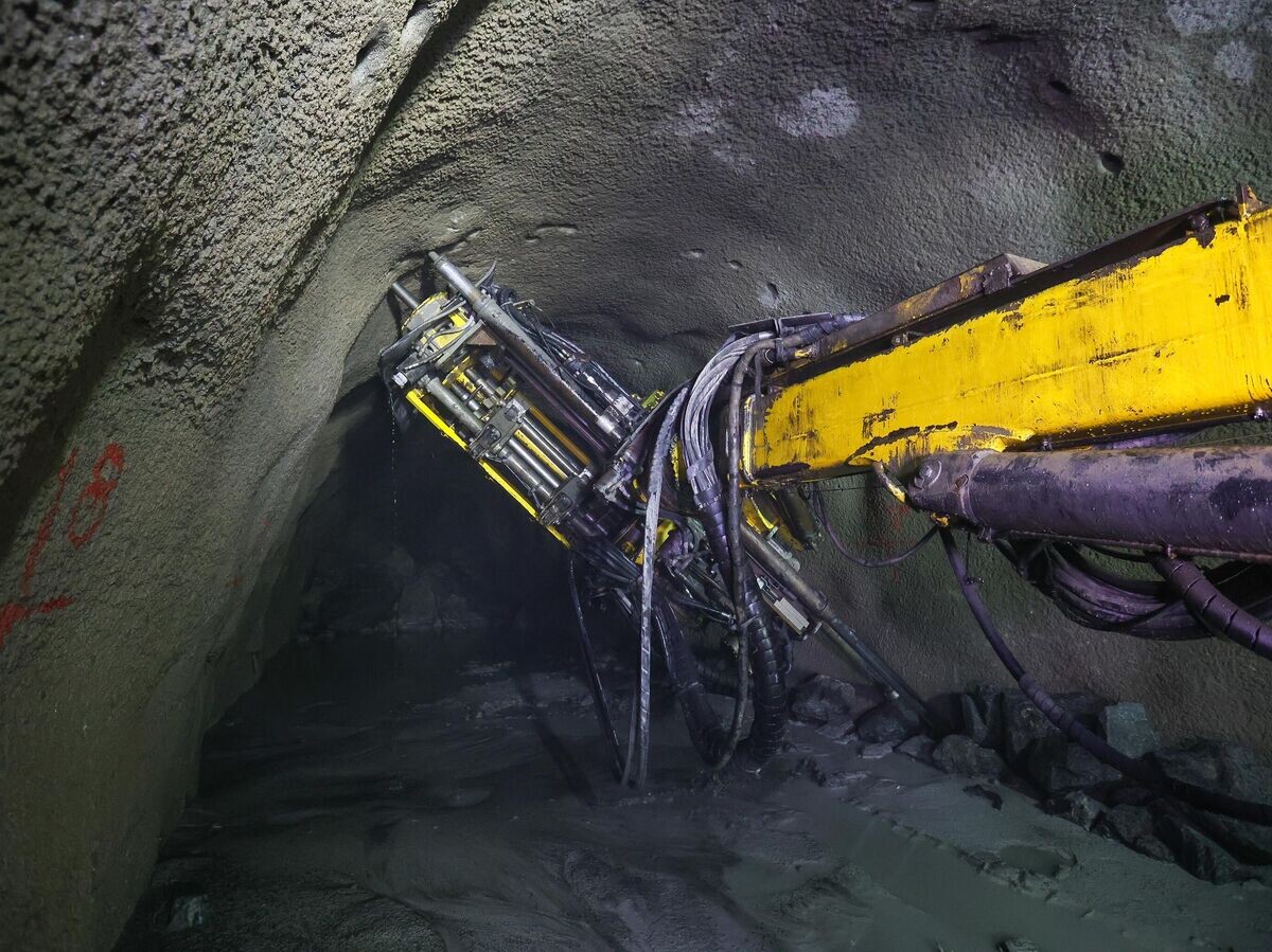    Буровая установка под землей© РИА Новости / Павел Львов