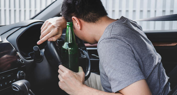 Управление автомобилем в состоянии опьянения — не просто нарушение закона. Это риск для жизни: своей, пассажиров и других участников дорожного движения.                                            
 Но как определить, когда алкоголь полностью выведен из организма?