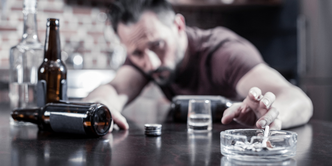 Лечение алкоголизма на дому: реально ли избавиться от зависимости?