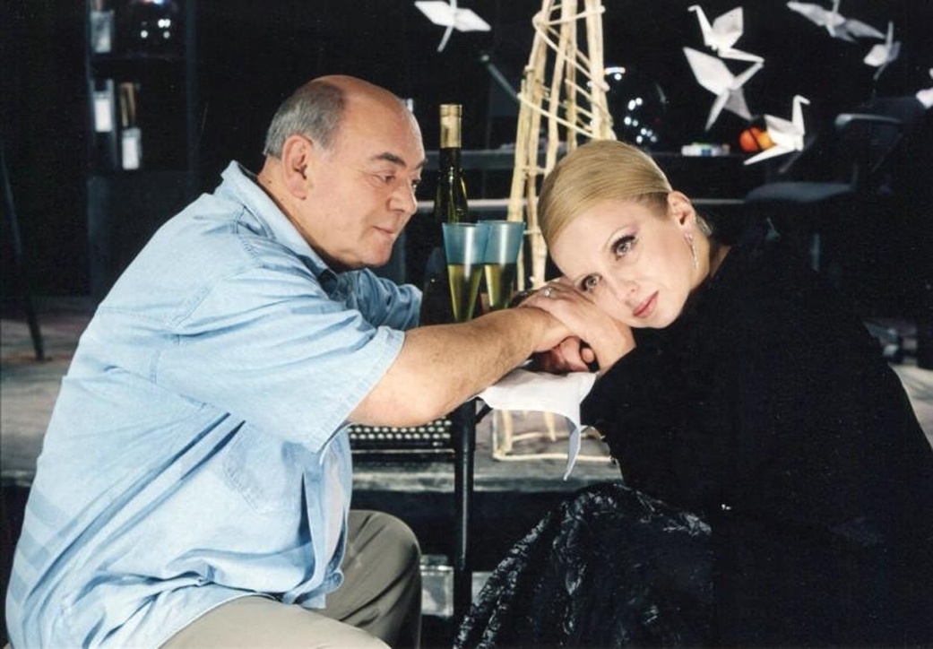 Анатолий Равикович и Ирина Мазуркевич в спектакле «Хочу сниматься в кино» Театра Комедии имени Акимова (2000)