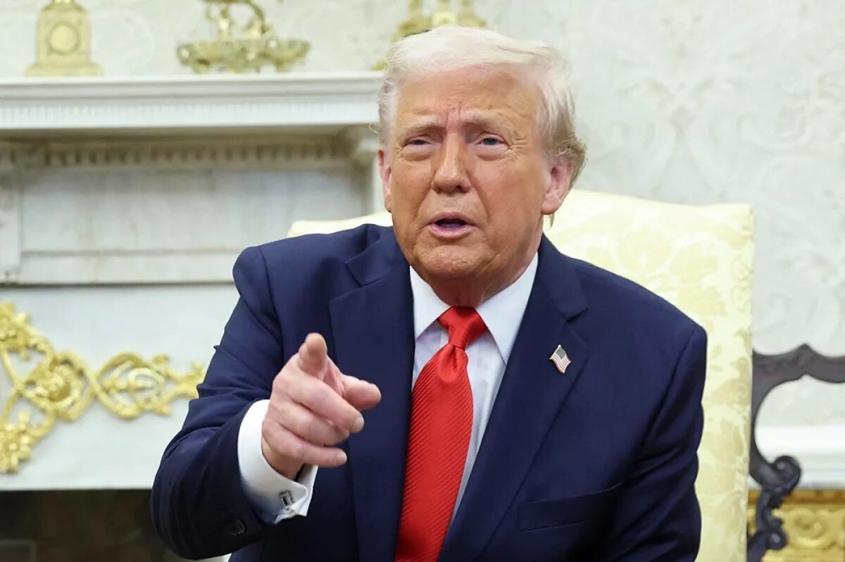    Дональд Трамп.