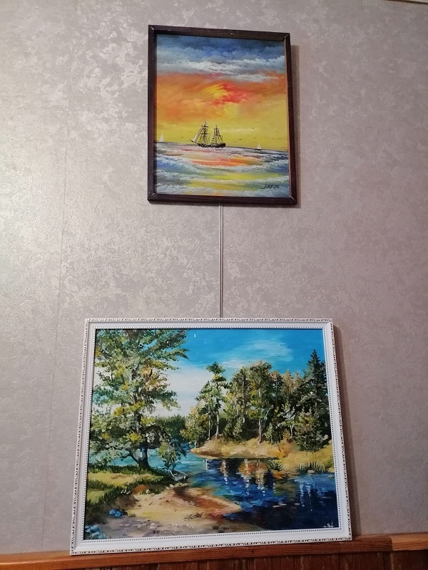 Просили обои показать в комнате Серафима...Вот они. Серо-золотые. Фото автора 