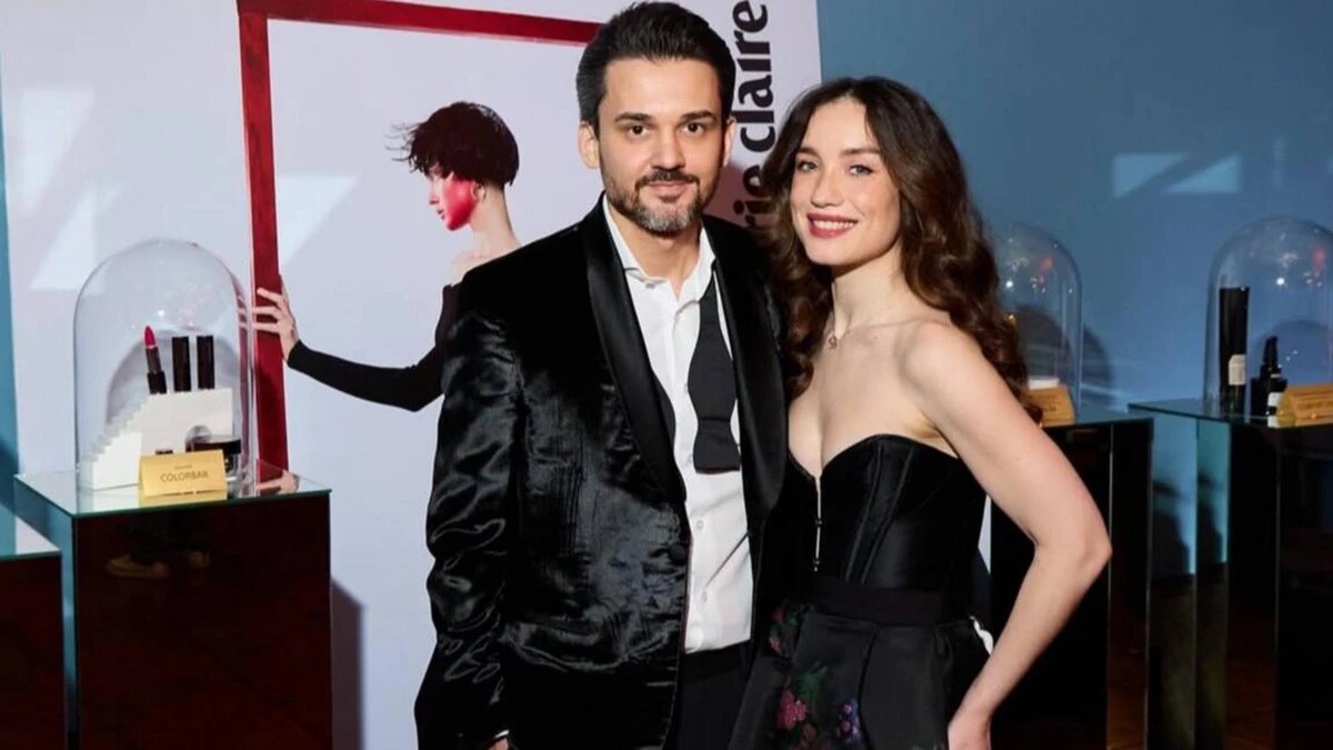 Виктория Дайнеко и Беркели Овезов. Социальные сети