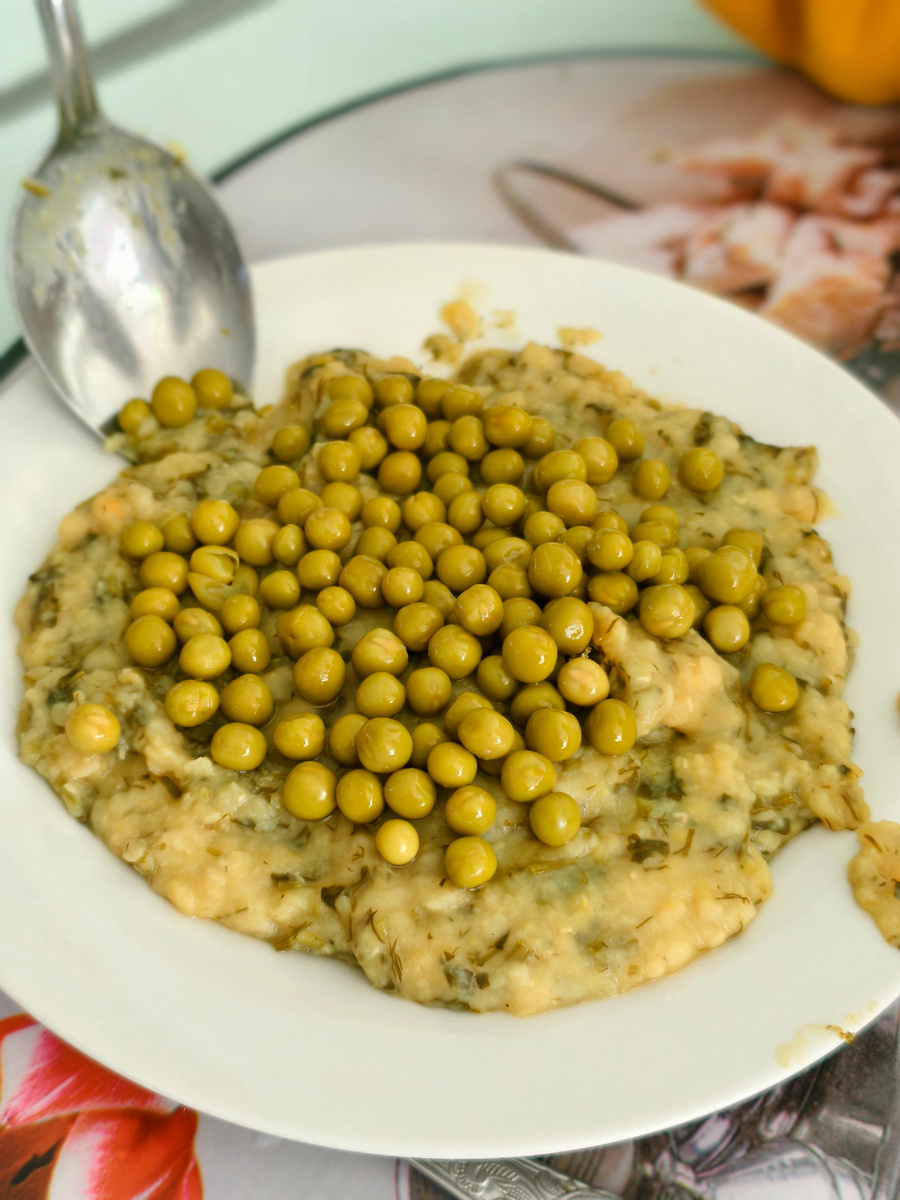 Чечевица с горохом