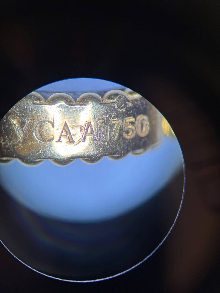 Лазерная гравировки. На третьем фото попытка изобразить голову орла.