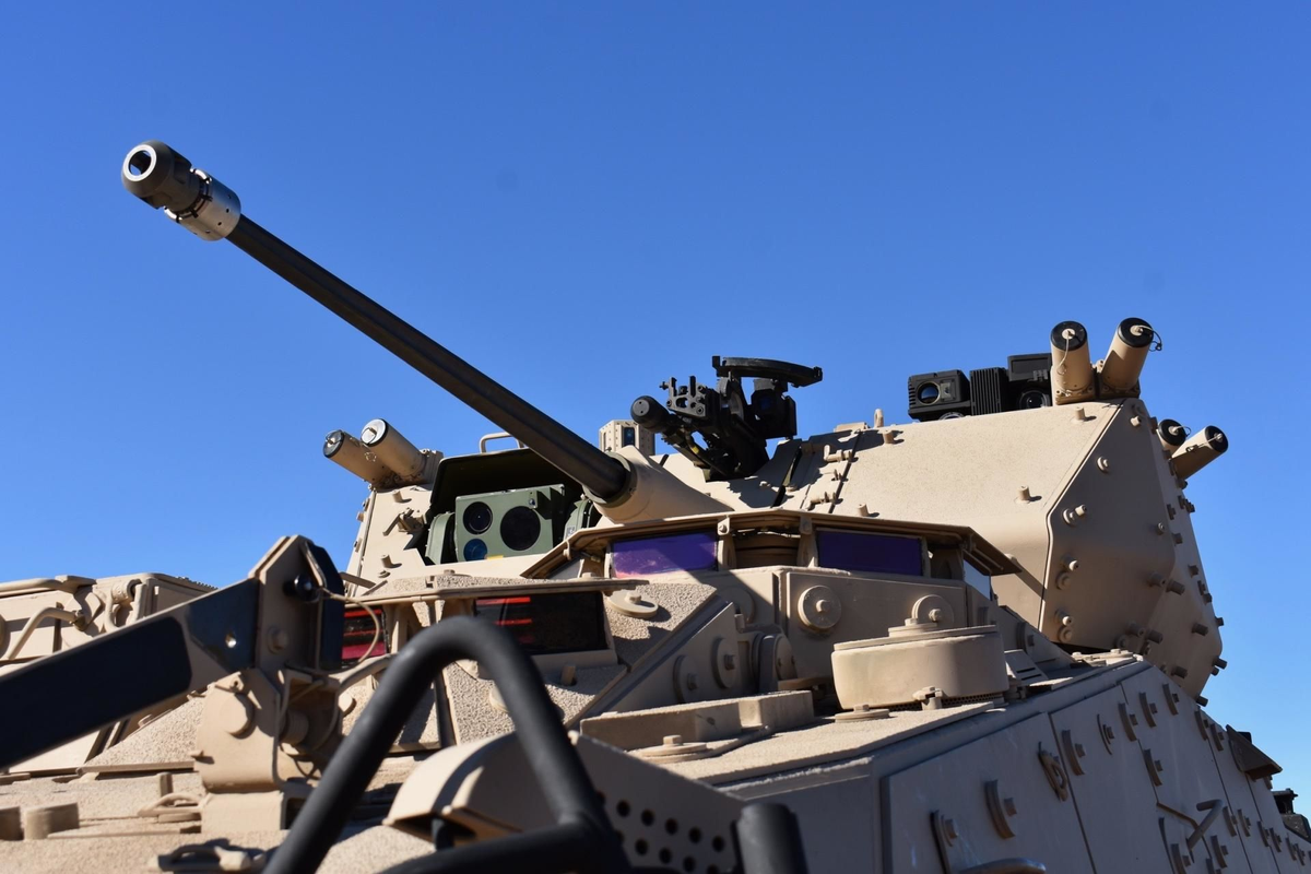 25-мм пушка "Бушмастер" на "Брэдли"