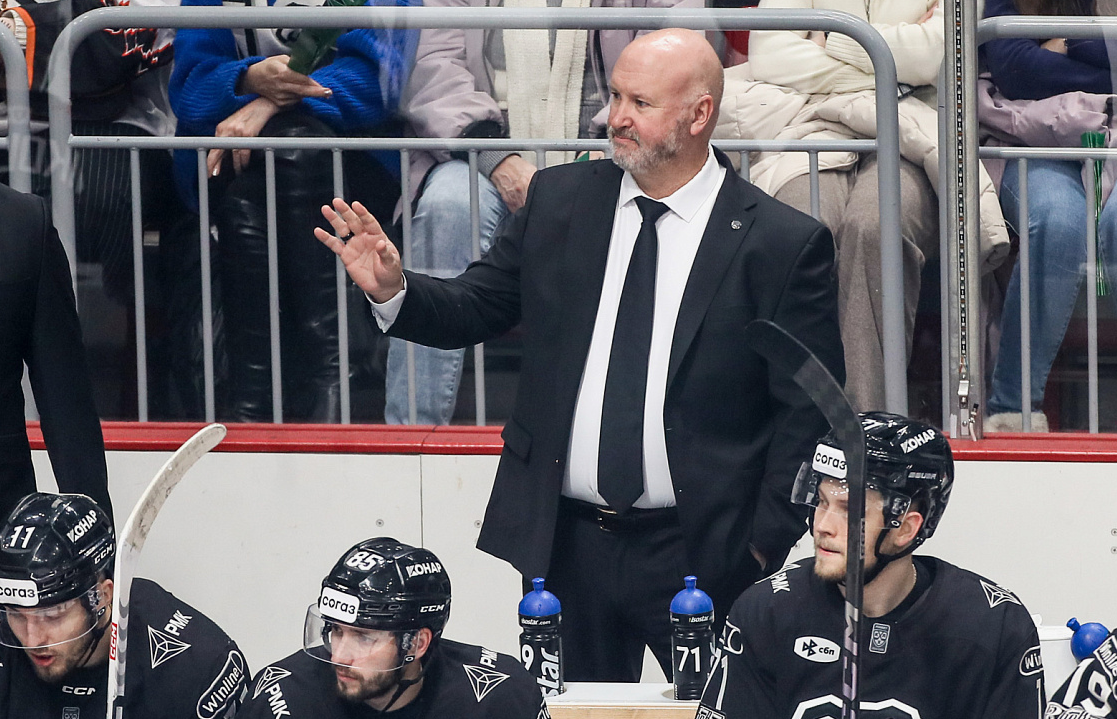 Главный тренер "Трактора" Бенуа Гру умеет возвращать команду в игру. Фото: соцсети