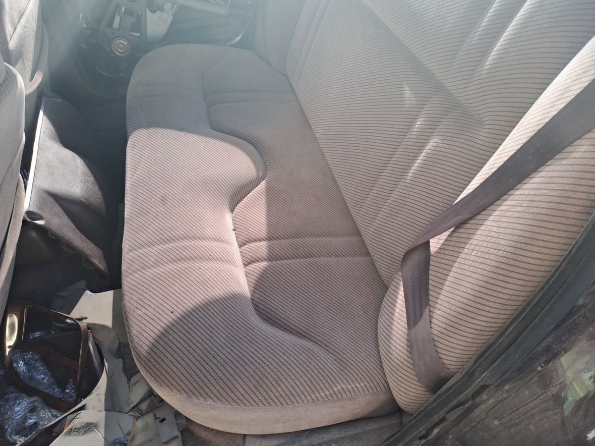 Задний диван Chrysler Cirrus