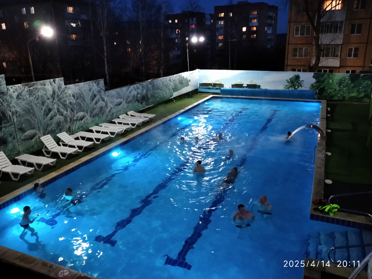 Сегодня мы в нем плавали (моя фотография)