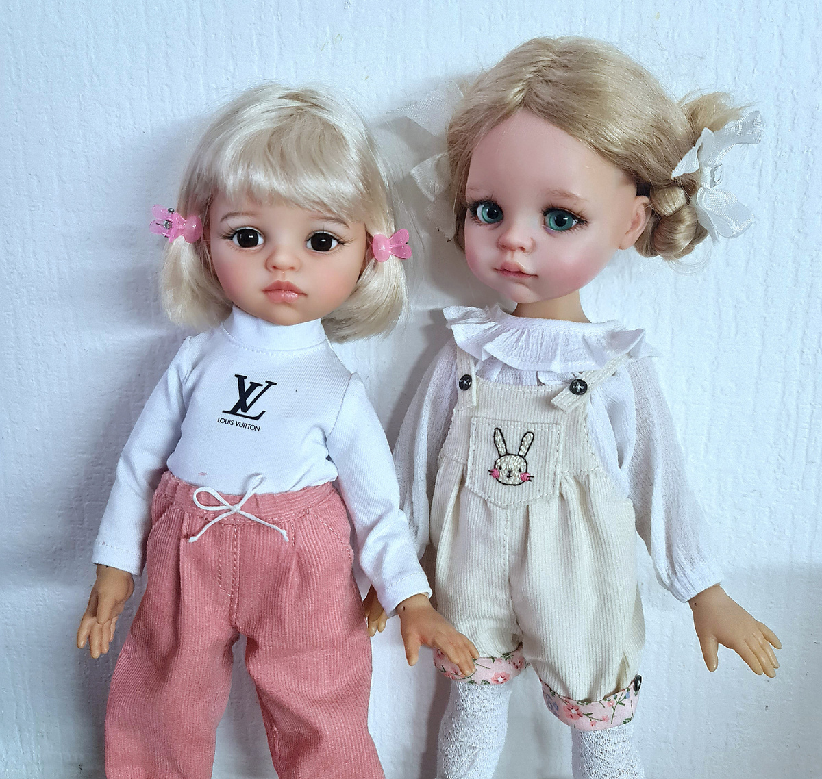 Марьяша с Олешкой только нарядились для видео, а его теперь не монетизируют... Придется бесплатно "танцевать"...