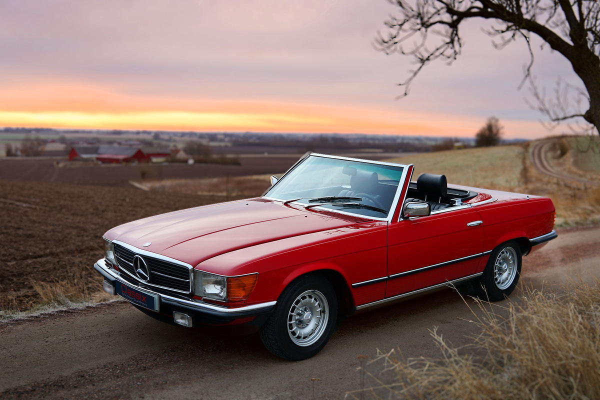 Mercedes-Benz R107 SL, фото здесь и далее - Яндекс.Картинки