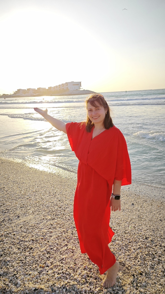 Скажете, что стыдно с протянутой рукой к зрителям. Но снять и смонтировать видео - это тоже работа