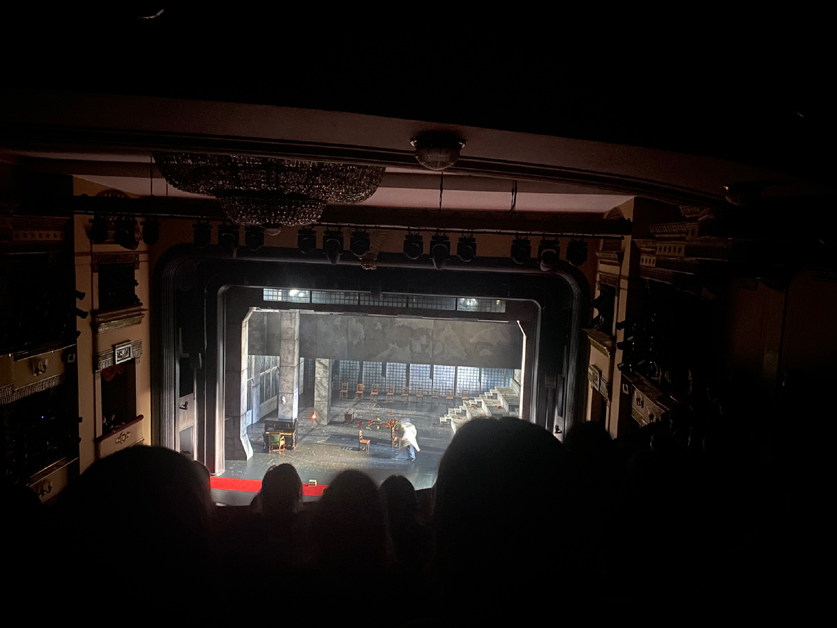 «Солнце Ландау» Театр Вахтангова