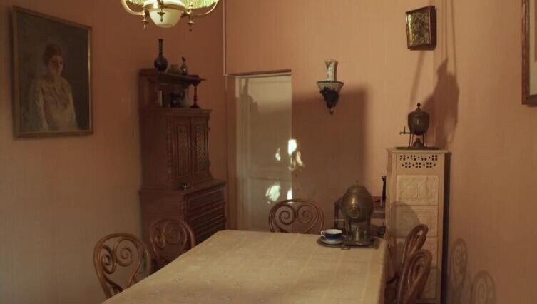     Кадр из видео  «Неповторимое обаяние малых музеев. Музей-квартира А. А. Блока»