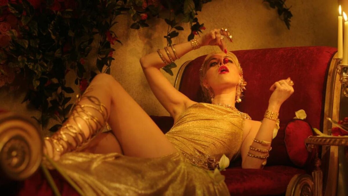 Листайте вправо, чтобы увидеть больше изображений