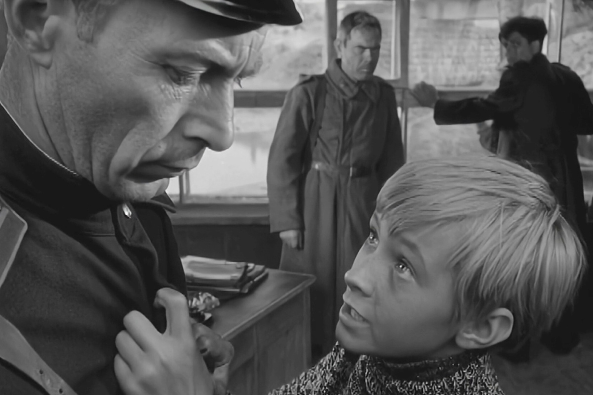 Кадр из к/ф «Иваново детство»