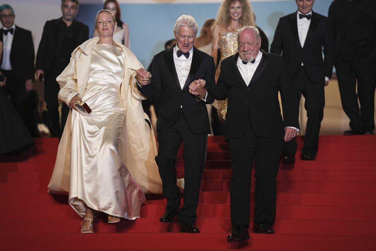 Листайте вправо, чтобы увидеть больше изображений