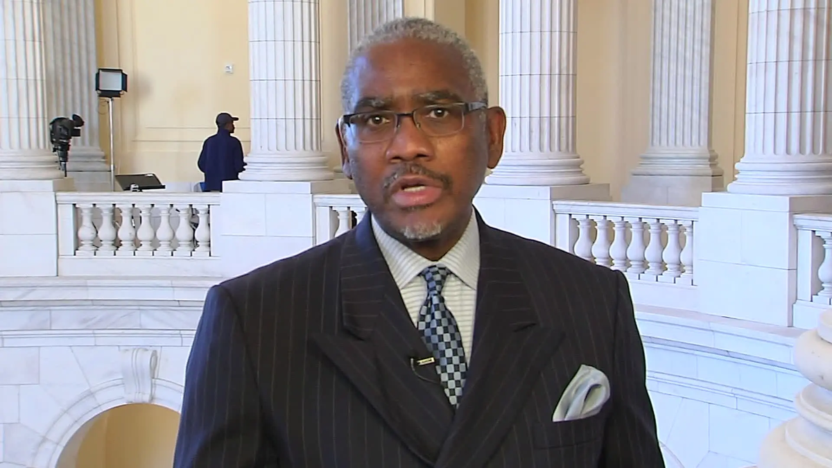 Старший демократ Грегори Микс